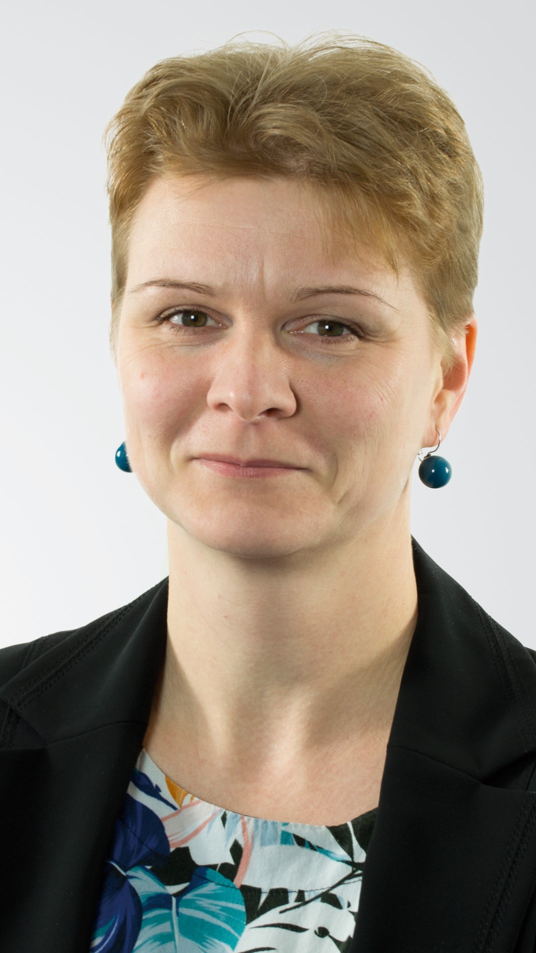 Dr. Madlen Borkmann 