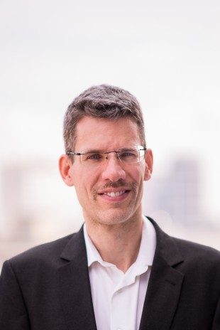 SCHWEISSEN & SCHNEIDEN: 
		Markus Halt
	