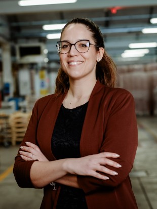 SCHWEISSEN & SCHNEIDEN: 
		Martina Confortin
	